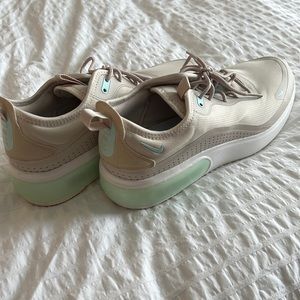 Nike lifestyle shoes size 9.5